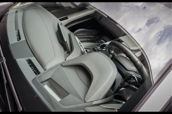 BMW i8 | PROGRESSIVE PACKAGE HARMAN KARDON, HEAD-UP, COMFORT ACCESS | 20" | APPLE CARPLAY | DRY CARBON INTERIOR PACK | I-INTERIOR HALO