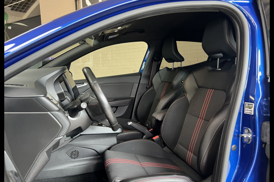 Renault Clio 1.0 TCe 90 | R.S. Line | Bose | Groot Navi | 360 Camera | Stoerlverwarming | 17 " | Cruise control | LED |