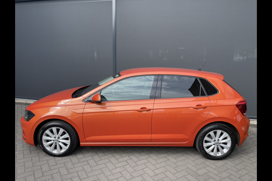 Volkswagen Polo 1.0 TSI Highline Airco - Cruise control - Mistlampen voor - Multifunctioneel stuurwiel - Leder stuurwiel
