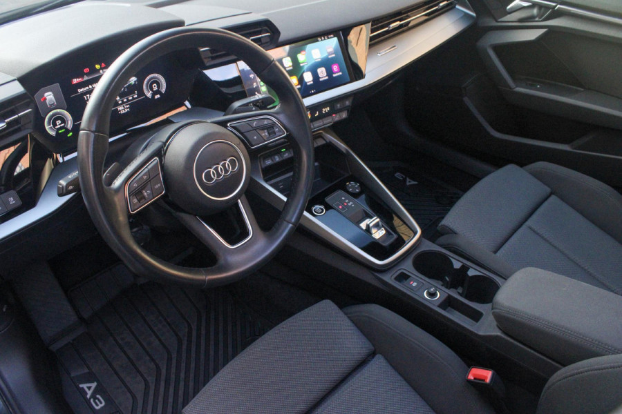 Audi A3 Sportback 45 TFSIe S line Pano Matrix Sfeer Park Ass Stoelverw.