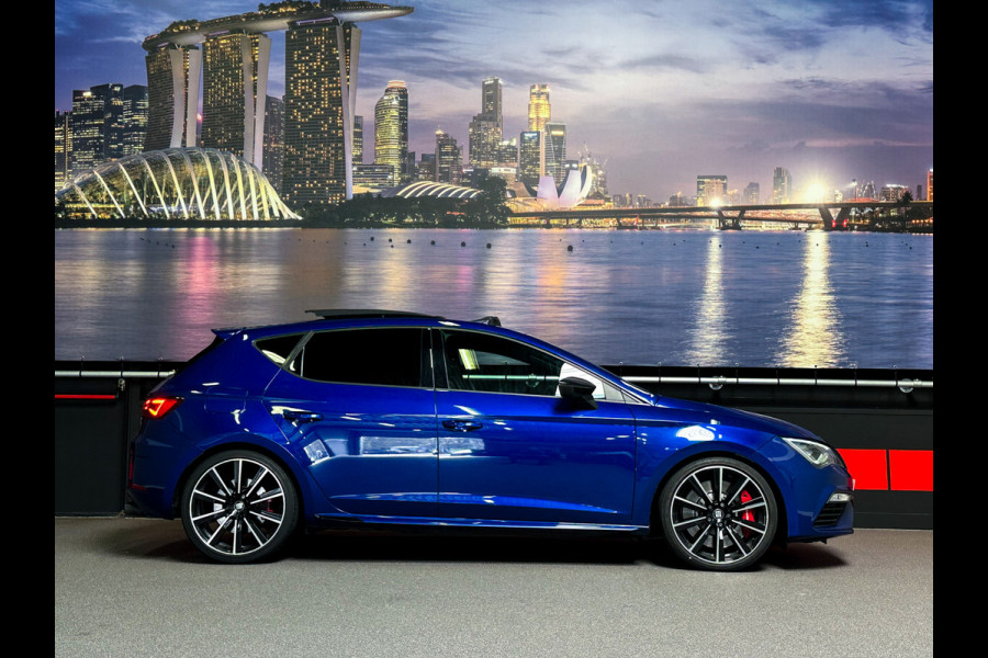 Seat Leon 2.0 TSI CUPRA 300 |Milltek|Panorama|Sound|Kuipstoelen