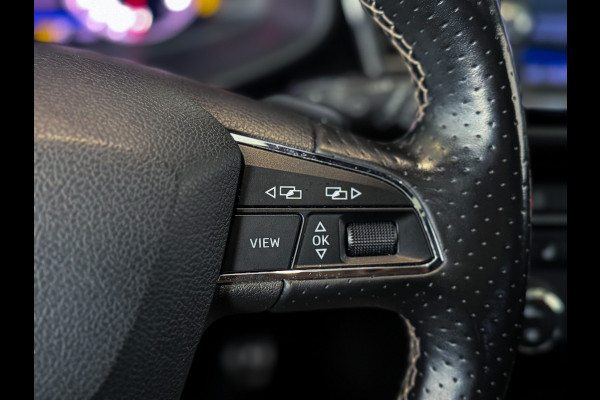 Seat Leon 2.0 TSI CUPRA 300 |Milltek|Panorama|Sound|Kuipstoelen