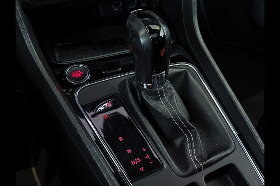Seat Leon 2.0 TSI CUPRA 300 |Milltek|Panorama|Sound|Kuipstoelen