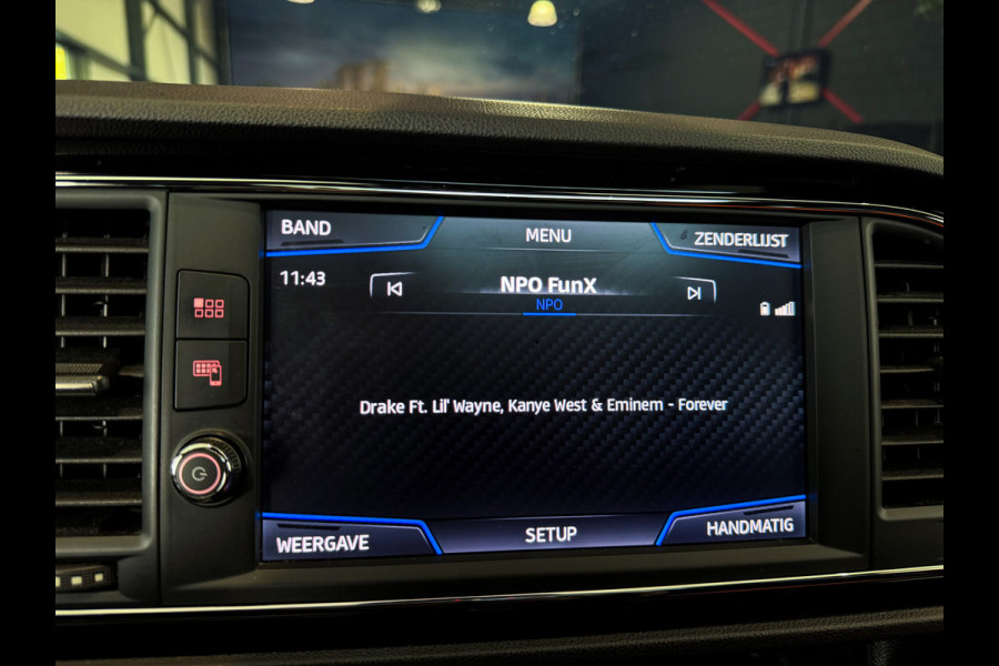 Seat Leon 2.0 TSI CUPRA 300 |Milltek|Panorama|Sound|Kuipstoelen