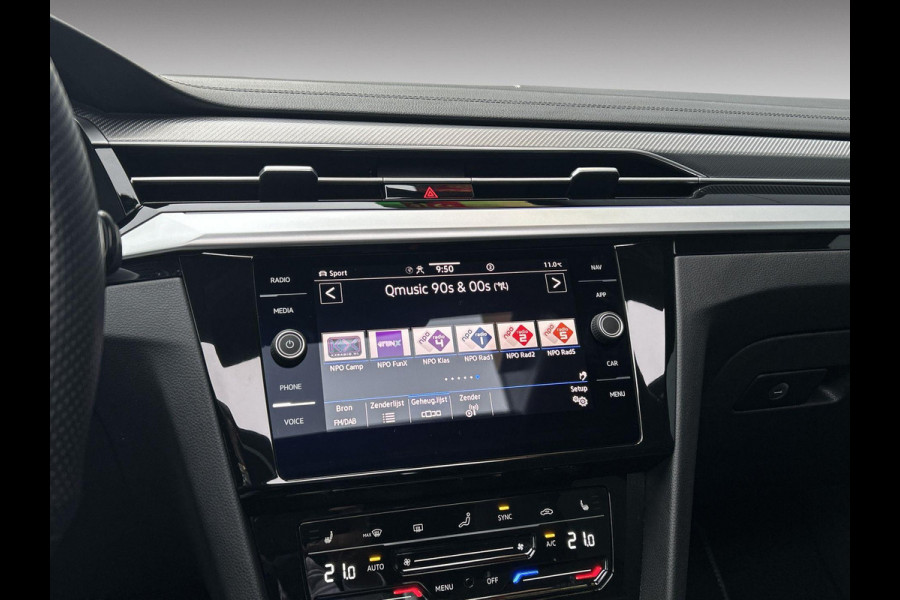 Volkswagen Arteon Shooting Brake 2.0 TSI R-Line Business 190PK | Panorama dak | Clima | Sfeer | Achteruitrijcamera |