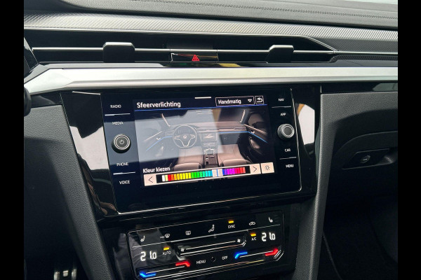 Volkswagen Arteon Shooting Brake 2.0 TSI R-Line Business 190PK | Panorama dak | Clima | Sfeer | Achteruitrijcamera |