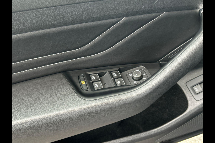 Volkswagen Arteon Shooting Brake 2.0 TSI R-Line Business 190PK | Panorama dak | Clima | Sfeer | Achteruitrijcamera |
