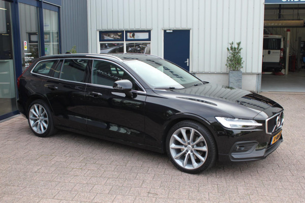 Volvo V60 2.0 B3 Business Pro Hybrid |Prijs rijklaar incl 12 mnd garantie| Navi Lmv 19" Ledverlichting Camera Winterpakket