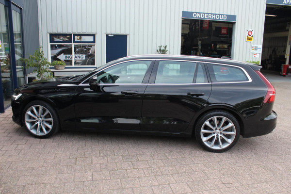 Volvo V60 2.0 B3 Business Pro Hybrid |Prijs rijklaar incl 12 mnd garantie| Navi Lmv 19" Ledverlichting Camera Winterpakket