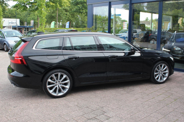 Volvo V60 2.0 B3 Business Pro Hybrid |Prijs rijklaar incl 12 mnd garantie| Navi Lmv 19" Ledverlichting Camera Winterpakket
