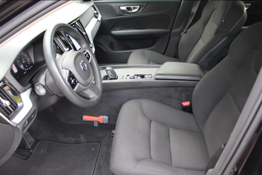 Volvo V60 2.0 B3 Business Pro Hybrid |Prijs rijklaar incl 12 mnd garantie| Navi Lmv 19" Ledverlichting Camera Winterpakket