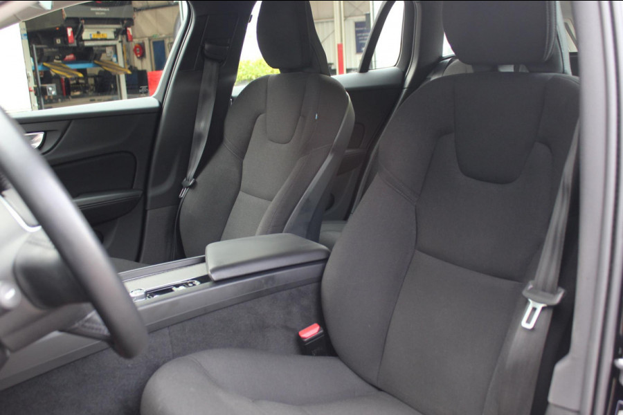 Volvo V60 2.0 B3 Business Pro Hybrid |Prijs rijklaar incl 12 mnd garantie| Navi Lmv 19" Ledverlichting Camera Winterpakket