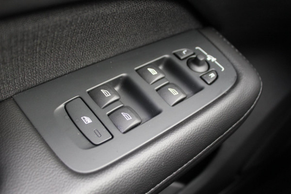 Volvo V60 2.0 B3 Business Pro Hybrid |Prijs rijklaar incl 12 mnd garantie| Navi Lmv 19" Ledverlichting Camera Winterpakket