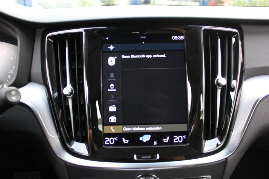 Volvo V60 2.0 B3 Business Pro Hybrid |Prijs rijklaar incl 12 mnd garantie| Navi Lmv 19" Ledverlichting Camera Winterpakket