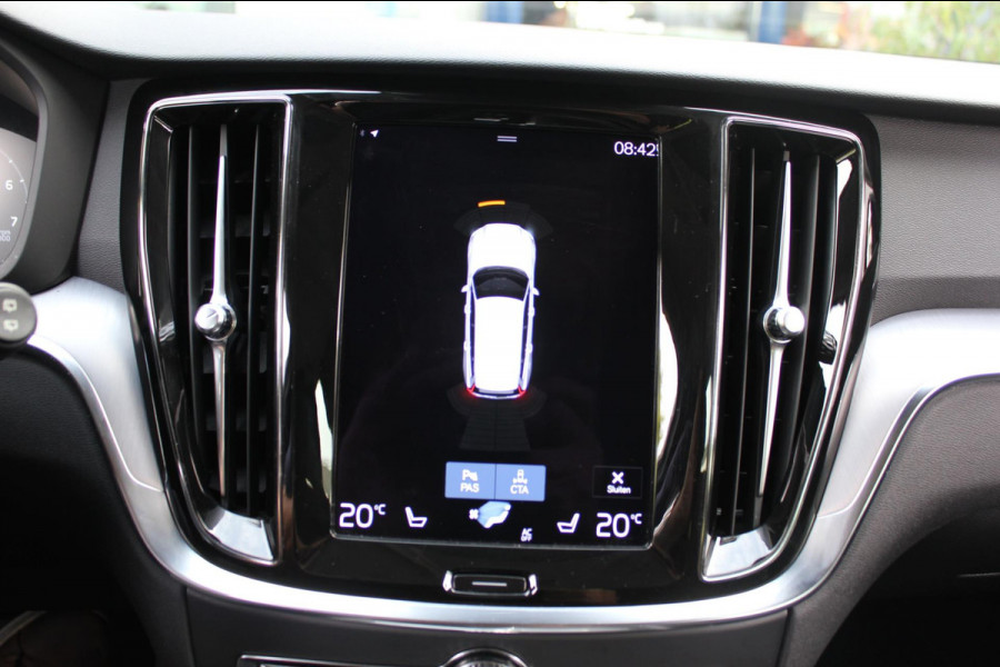 Volvo V60 2.0 B3 Business Pro Hybrid |Prijs rijklaar incl 12 mnd garantie| Navi Lmv 19" Ledverlichting Camera Winterpakket