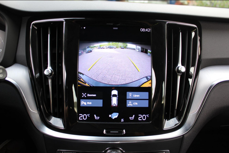 Volvo V60 2.0 B3 Business Pro Hybrid |Prijs rijklaar incl 12 mnd garantie| Navi Lmv 19" Ledverlichting Camera Winterpakket