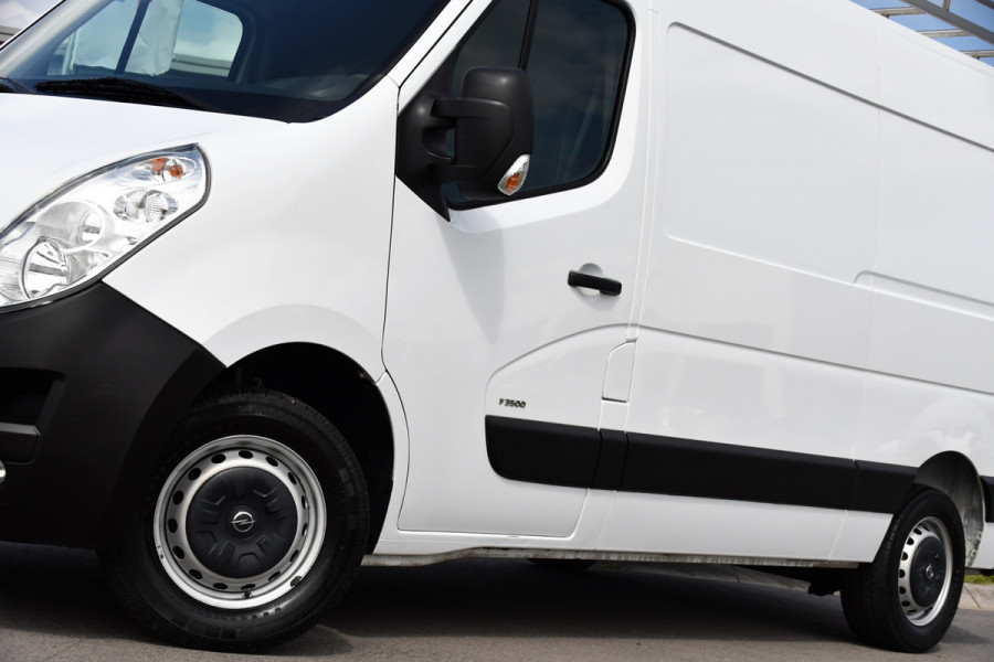 Opel Movano 2.3 CDTI BiTurbo L2H2 Start/Stop Cruise, Sensoren, Multimedia, 170PK, Trekhaak, Imperiaal, Betimmering, Uniek!