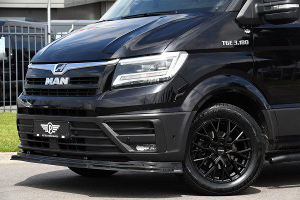 MAN TGE 3.180 35 2.0 L3H2 Black Edition Full Options! Adaptieve Cruise, Camera, Carplay, Clima, 177pk, LED, 2 x Schuifdeur, Automaat, Uniek!