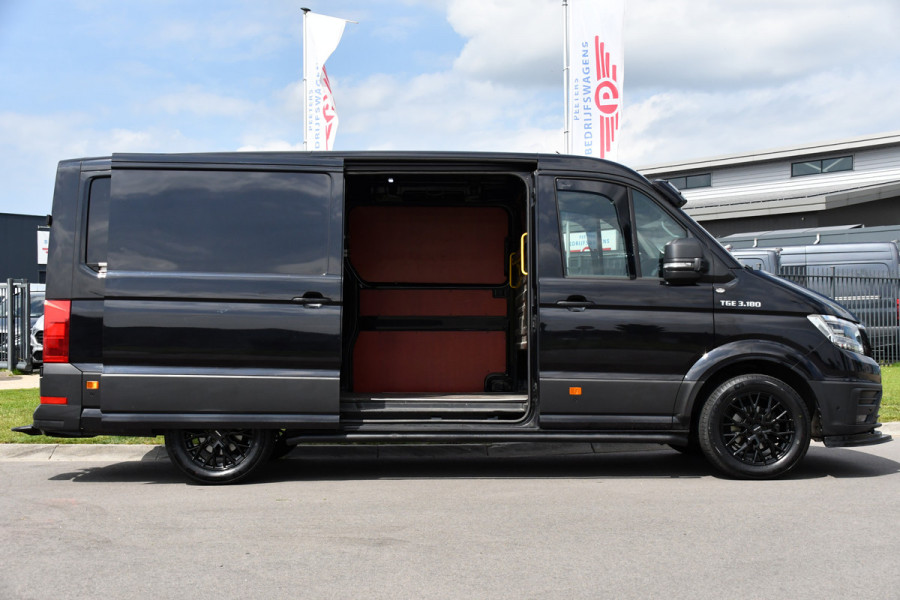 MAN TGE 3.180 35 2.0 L3H2 Black Edition Full Options! Adaptieve Cruise, Camera, Carplay, Clima, 177pk, LED, 2 x Schuifdeur, Automaat, Uniek!