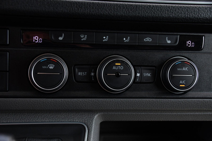 MAN TGE 3.180 35 2.0 L3H2 Black Edition Full Options! Adaptieve Cruise, Camera, Carplay, Clima, 177pk, LED, 2 x Schuifdeur, Automaat, Uniek!