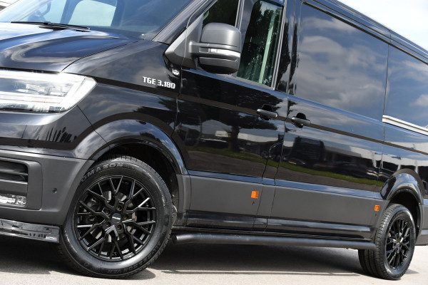 MAN TGE 3.180 35 2.0 L3H2 Black Edition Full Options! Adaptieve Cruise, Camera, Carplay, Clima, 177pk, LED, 2 x Schuifdeur, Automaat, Uniek!
