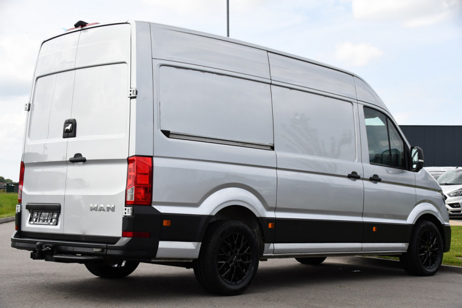 MAN TGE 3.140 35 2.0 L3H3 PB Edition Adaptieve Cruise, Carplay, Camera, Clima, NAVI, 140pk Automaat,  Massage stoel, Uniek!
