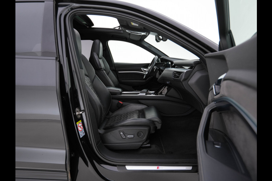 Audi e-tron 55 Quattro Advanced 95 kWh [ 3-Fase ] (INCL-BTW) Aut.*PANO | DESIGN-LEATHER | FULL-LED | BANG&OLUFSEN-AUDIO | ADAPTIVE-CRUISE | MEMORY-PACK | BLIND-SPOT | TOP-VIEW | KEYLESS | HEATED-SPORTSEATS | TOWBAR | 21''ALU*