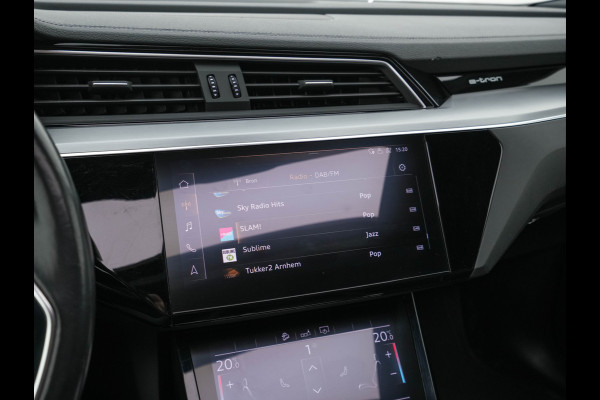 Audi e-tron 55 Quattro Advanced 95 kWh [ 3-Fase ] (INCL-BTW) Aut.*PANO | DESIGN-LEATHER | FULL-LED | BANG&OLUFSEN-AUDIO | ADAPTIVE-CRUISE | MEMORY-PACK | BLIND-SPOT | TOP-VIEW | KEYLESS | HEATED-SPORTSEATS | TOWBAR | 21''ALU*