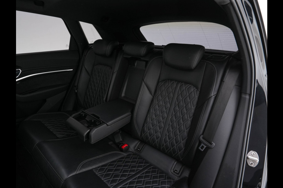 Audi e-tron 55 Quattro Advanced 95 kWh [ 3-Fase ] (INCL-BTW) Aut.*PANO | DESIGN-LEATHER | FULL-LED | BANG&OLUFSEN-AUDIO | ADAPTIVE-CRUISE | MEMORY-PACK | BLIND-SPOT | TOP-VIEW | KEYLESS | HEATED-SPORTSEATS | TOWBAR | 21''ALU*