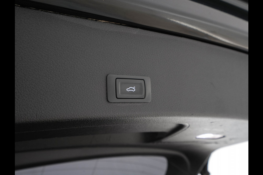 Audi e-tron 55 Quattro Advanced 95 kWh [ 3-Fase ] (INCL-BTW) Aut.*PANO | DESIGN-LEATHER | FULL-LED | BANG&OLUFSEN-AUDIO | ADAPTIVE-CRUISE | MEMORY-PACK | BLIND-SPOT | TOP-VIEW | KEYLESS | HEATED-SPORTSEATS | TOWBAR | 21''ALU*