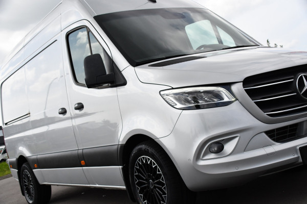 Mercedes-Benz Sprinter 319 V6 3.0 CDI L2H2 PB Edition 360 Camera, Camera, Carplay, LED, Leder, 10,5'' Mbux, Standkachel, Trekhaak, Uniek!