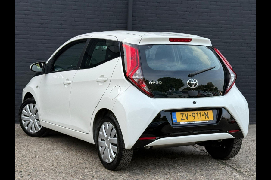 Toyota Aygo 1.0 VVT-i x-play limited| NAVI | PDC | AIRCO | CAMERA | CARPLAY | NWE APK