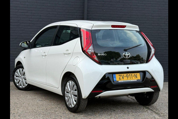 Toyota Aygo 1.0 VVT-i x-play limited| NAVI | PDC | AIRCO | CAMERA | CARPLAY | NWE APK