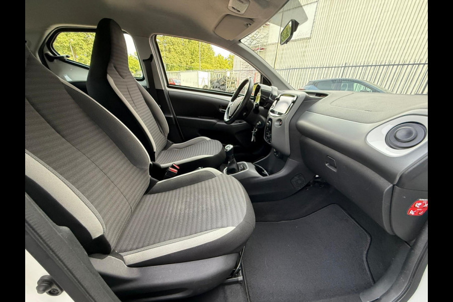 Toyota Aygo 1.0 VVT-i x-play limited| NAVI | PDC | AIRCO | CAMERA | CARPLAY | NWE APK