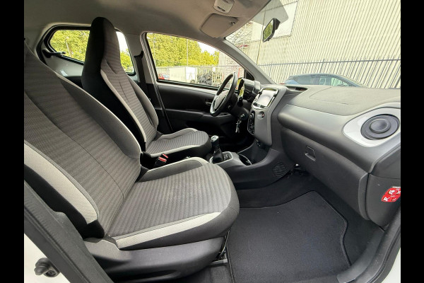 Toyota Aygo 1.0 VVT-i x-play limited| NAVI | PDC | AIRCO | CAMERA | CARPLAY | NWE APK