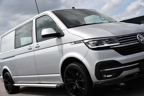 Volkswagen Transporter 2.0 TDI L2H1 Bulli Virtual, Adaptieve Cruise, Camera, Carplay, NAVI, LED, 150pk, Sensoren, Automaat, Uniek!