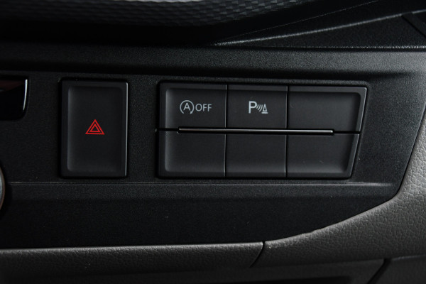 Volkswagen Transporter 2.0 TDI L2H1 Bulli Virtual, Adaptieve Cruise, Camera, Carplay, NAVI, LED, 150pk, Sensoren, Automaat, Uniek!