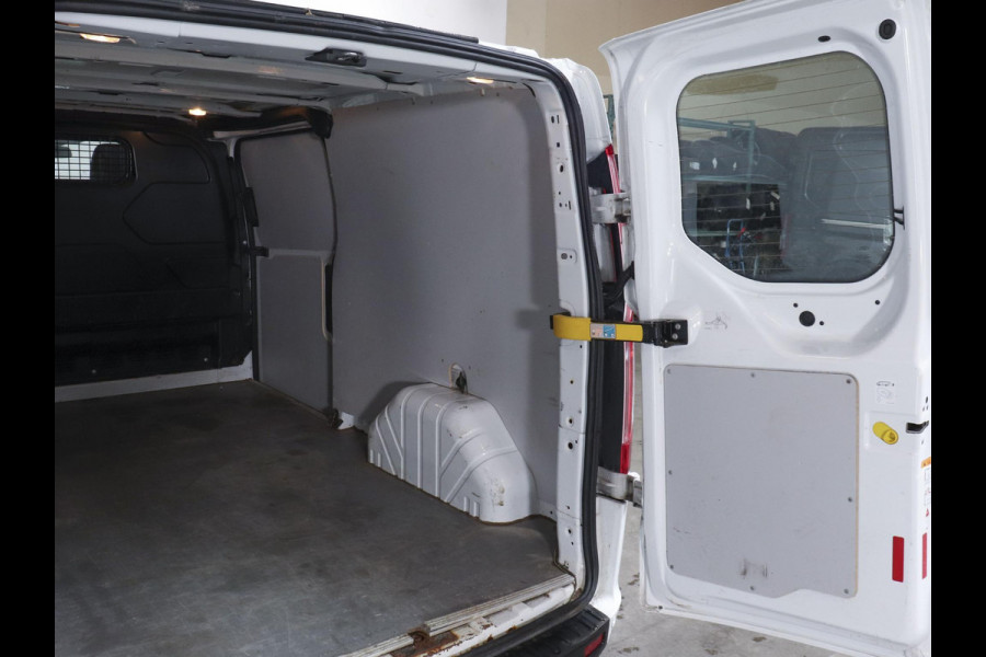 Ford Transit Custom L2H1 Trend Airco Cruise Control Bluetooth LED Parkeer sensoren Betimmering
