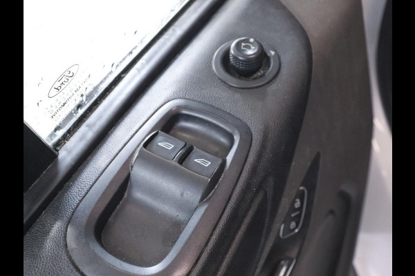 Ford Transit Custom L2H1 Trend Airco Cruise Control Bluetooth LED Parkeer sensoren Betimmering
