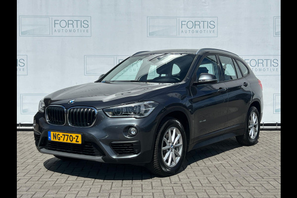 BMW X1 sDrive18i Centennial High Executive NL AUTO | CAMERA | STOELVERW | NAVI | TREKHAAK |