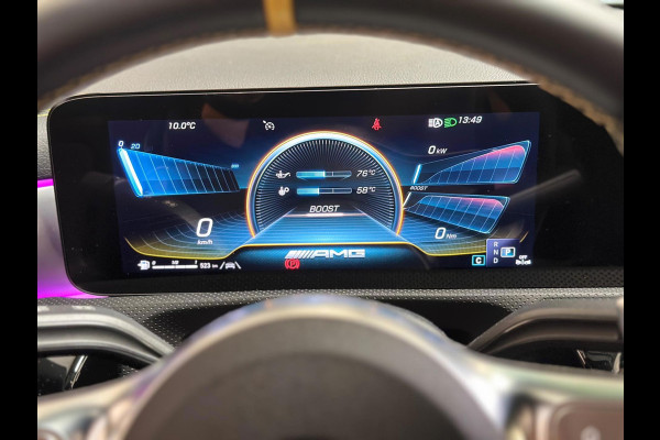 Mercedes-Benz CLA-Klasse AMG 45 S 4MATIC+ | Stoelverkoeling | pano | burmester | kuipstoelen | keyless