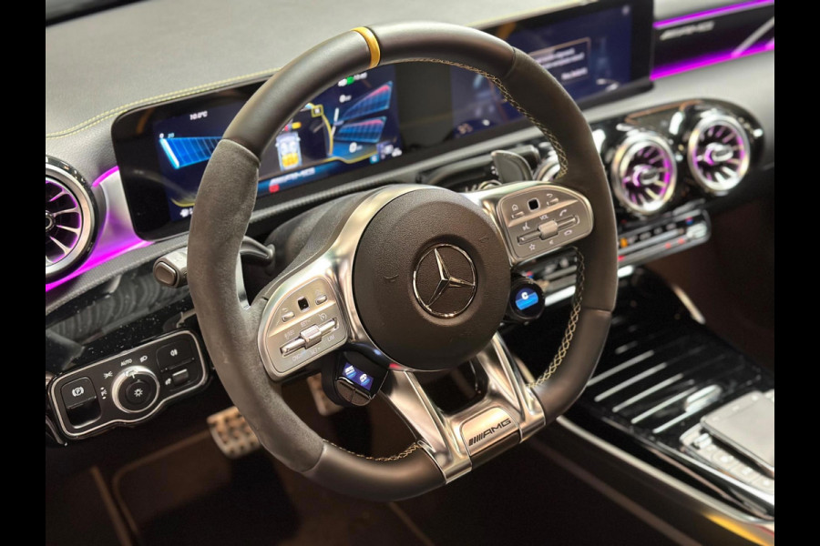 Mercedes-Benz CLA-Klasse AMG 45 S 4MATIC+ | Stoelverkoeling | pano | burmester | kuipstoelen | keyless