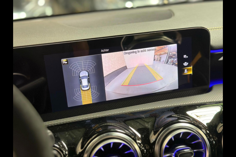 Mercedes-Benz CLA-Klasse AMG 45 S 4MATIC+ | Stoelverkoeling | pano | burmester | kuipstoelen | keyless