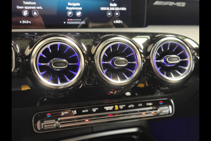 Mercedes-Benz CLA-Klasse AMG 45 S 4MATIC+ | Stoelverkoeling | pano | burmester | kuipstoelen | keyless