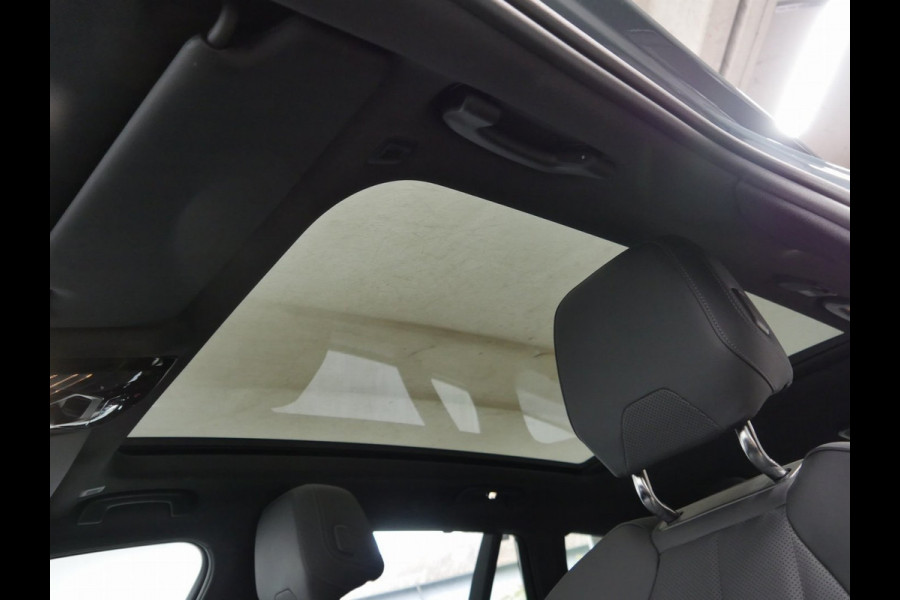 BMW i5 Touring eDrive40 M-Sport - Onderstel Prof - Pano - Trekhaak - Bowers & Wilkins