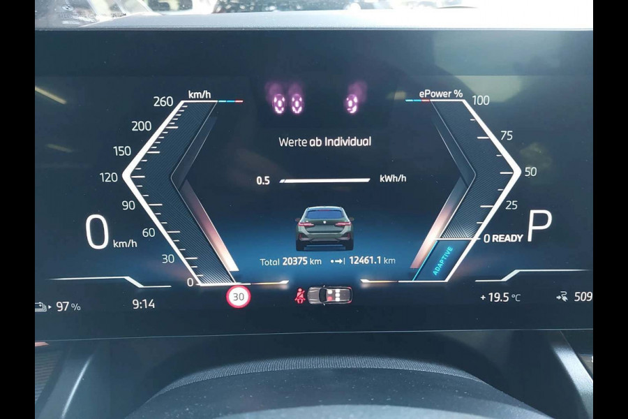 BMW i5 Touring eDrive40 M-Sport - Onderstel Prof - Pano - Trekhaak - Bowers & Wilkins