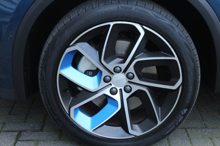 Lynk & Co 01 1.5 PHEV 262pk 360 Camera NL-Auto NAP BTW Clima Cruise Navi Panoramadak 20"LMV El. Klep