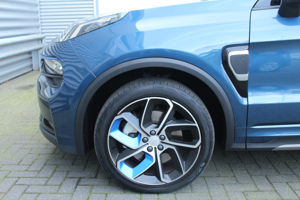 Lynk & Co 01 1.5 PHEV 262pk 360 Camera NL-Auto NAP BTW Clima Cruise Navi Panoramadak 20"LMV El. Klep