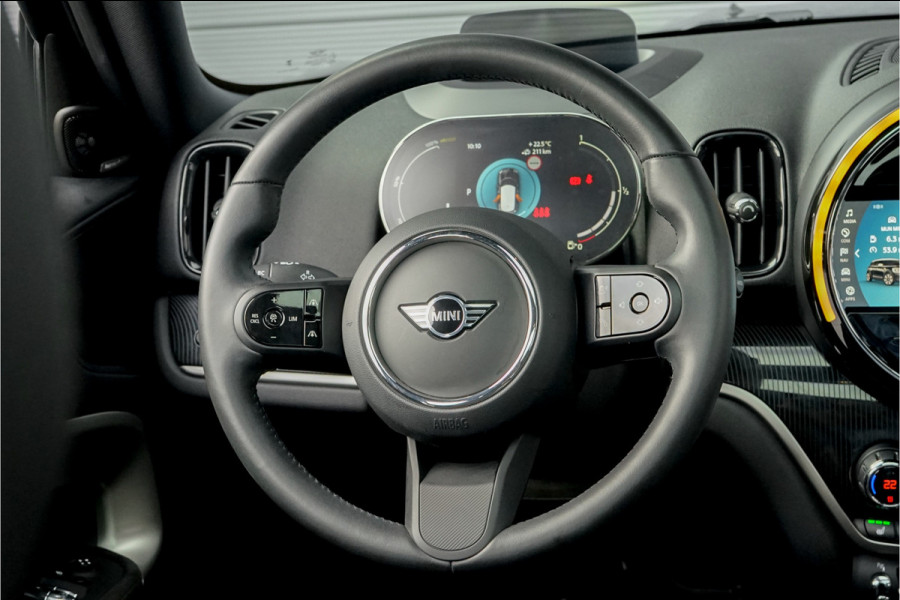 MINI Countryman Cooper S E ALL4 Classic Pano ACC H/K Yours Leder Memory Seats