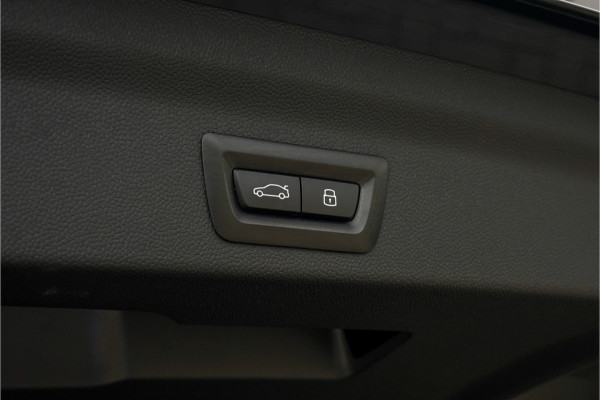 MINI Countryman Cooper S E ALL4 Classic Pano ACC H/K Yours Leder Memory Seats